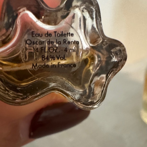 Mini Perfume Bottle Collection - Picture 8 of 16